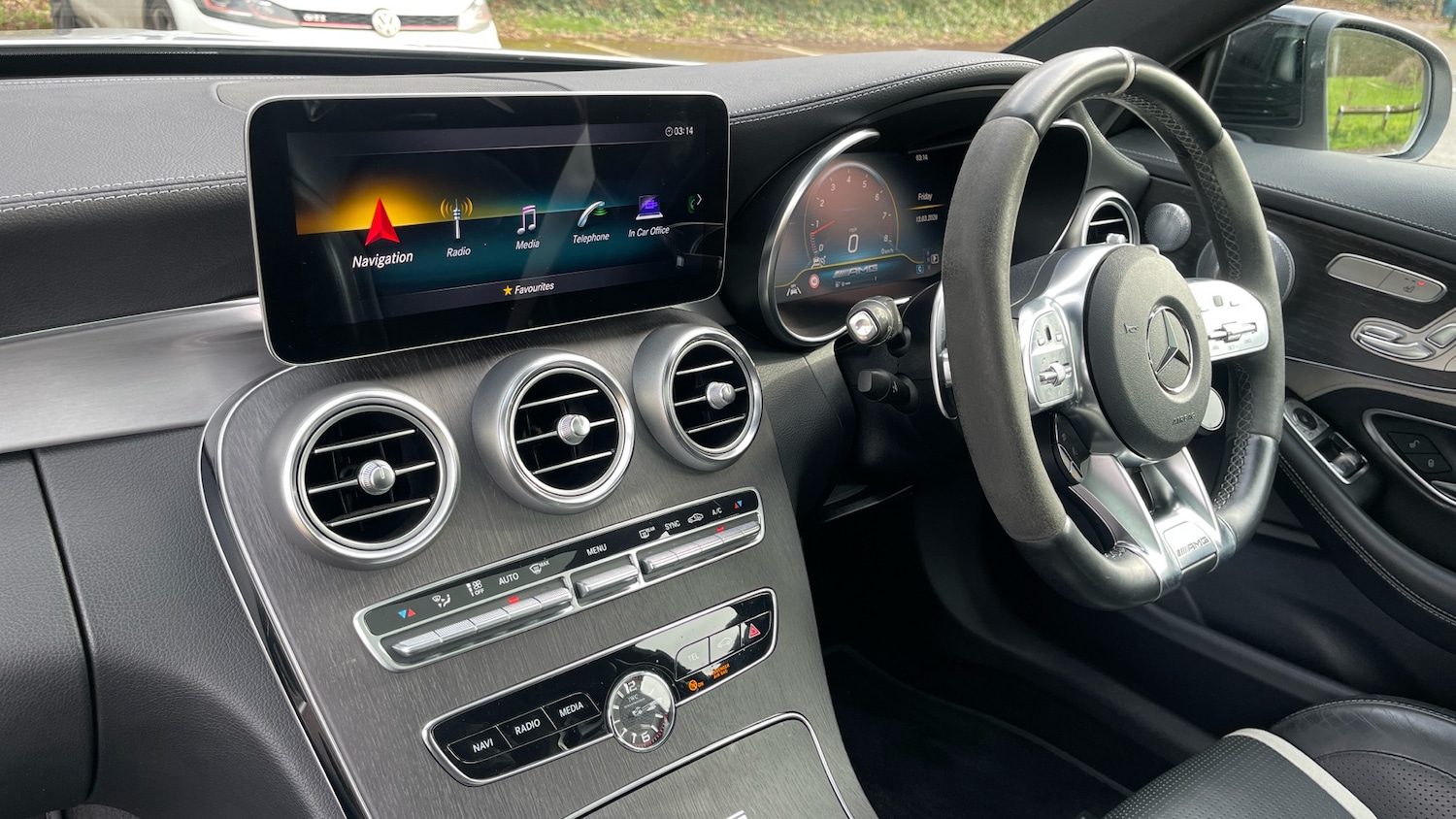 Used Mercedes-Benz C Class 2021 for sale - 77946957: Photo 9