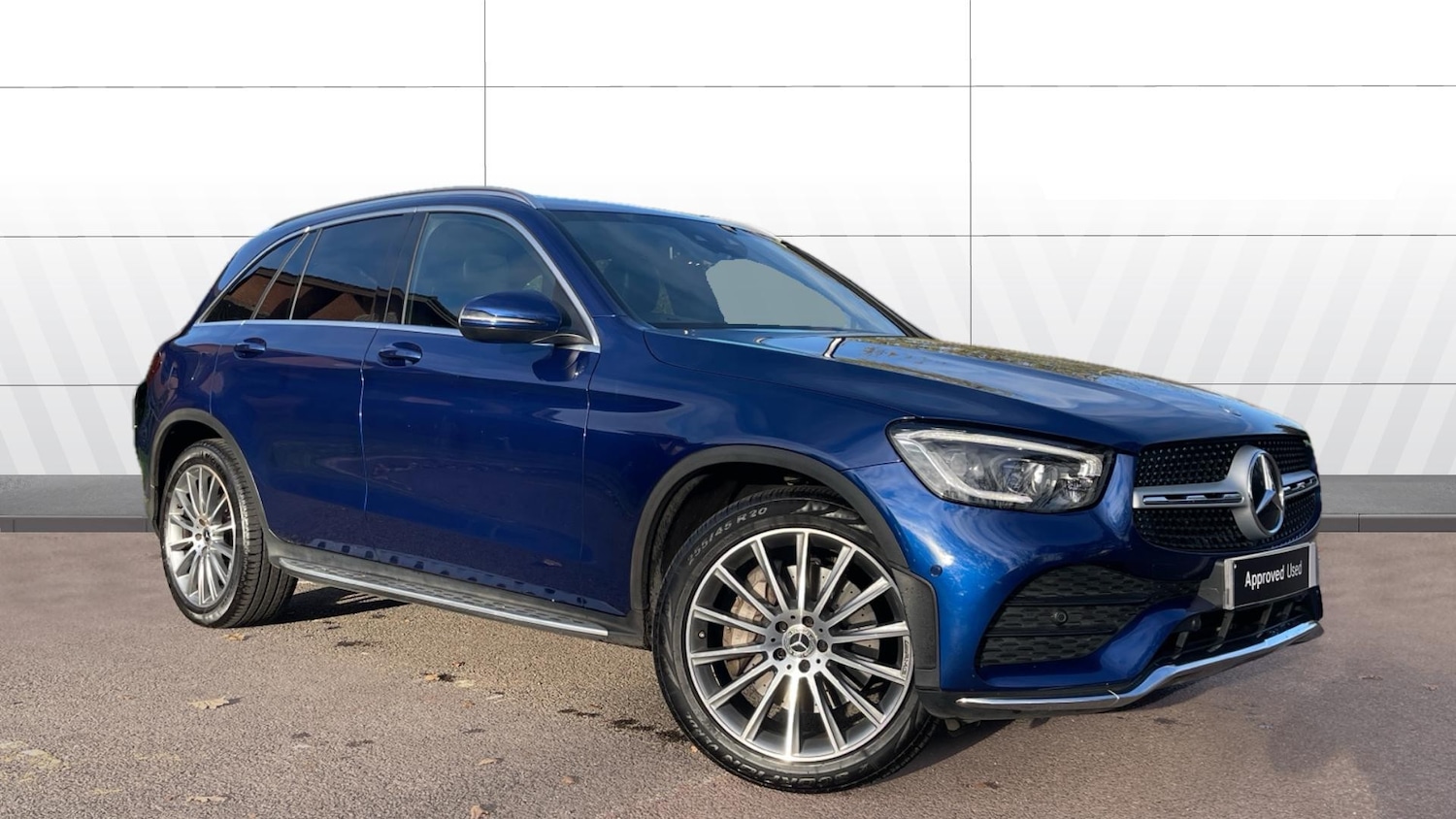 Used Mercedes-Benz GLC 2019 for sale - 76681617: Photo 1