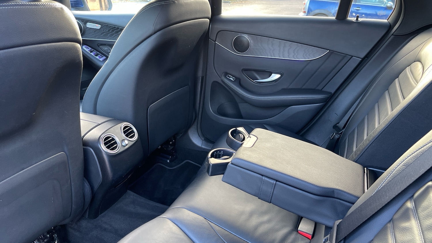 Used Mercedes-Benz GLC 2019 for sale - 76681617: Photo 31