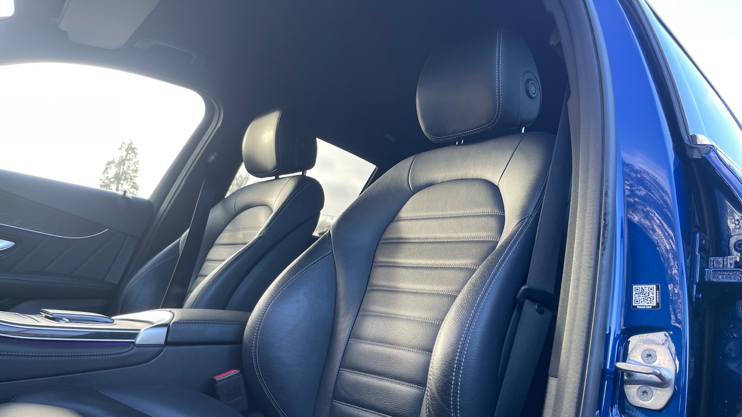 Used Mercedes-Benz GLC 2019 for sale - 76681617: Photo 32