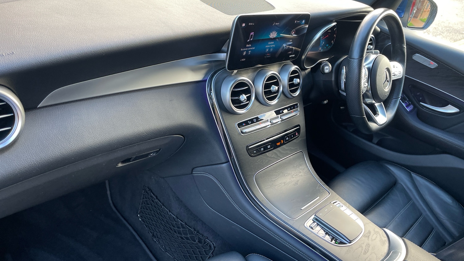 Used Mercedes-Benz GLC 2019 for sale - 76681617: Photo 34