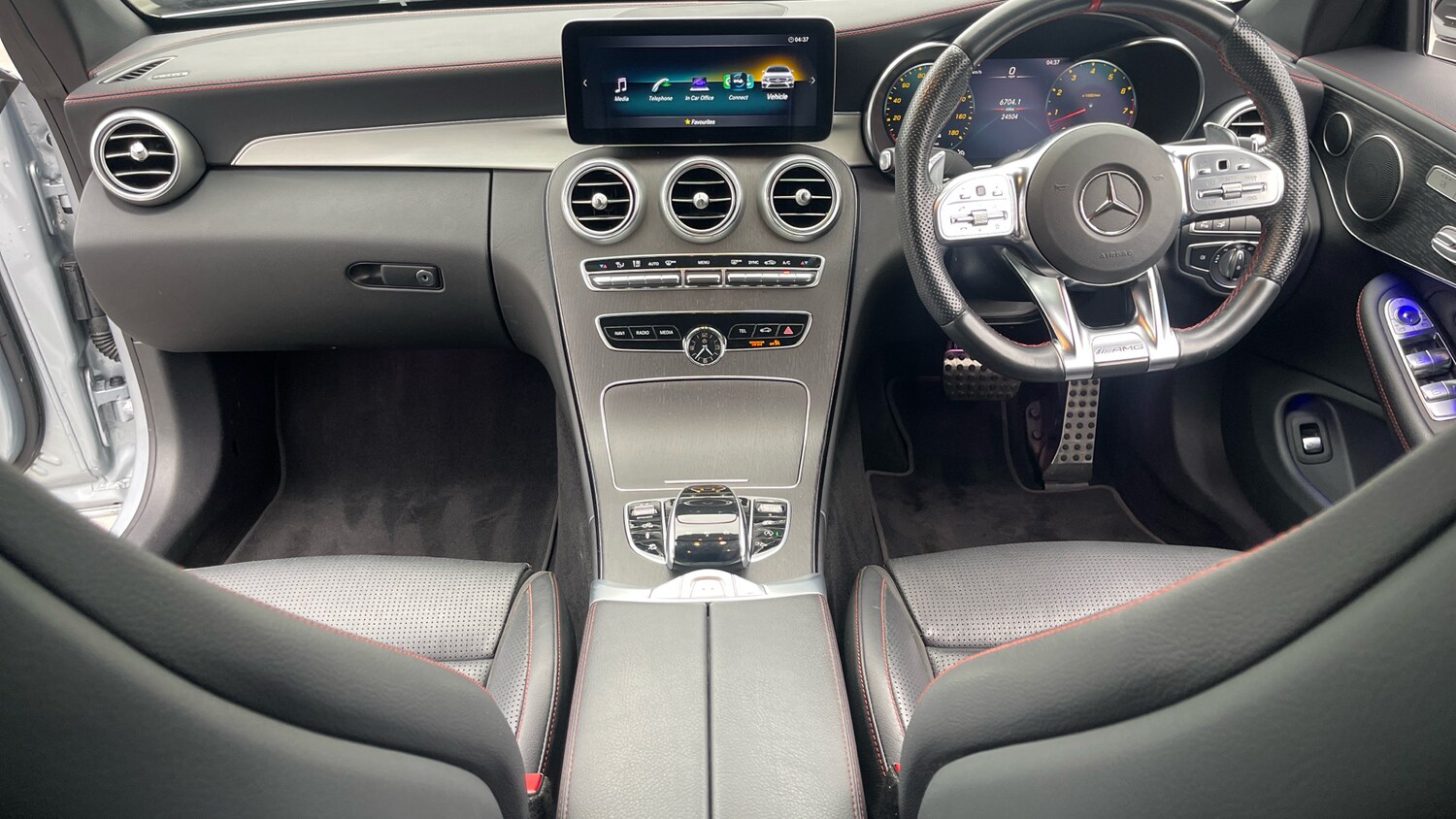 Used Mercedes-Benz C Class 2022 for sale - 76181273: Photo 10