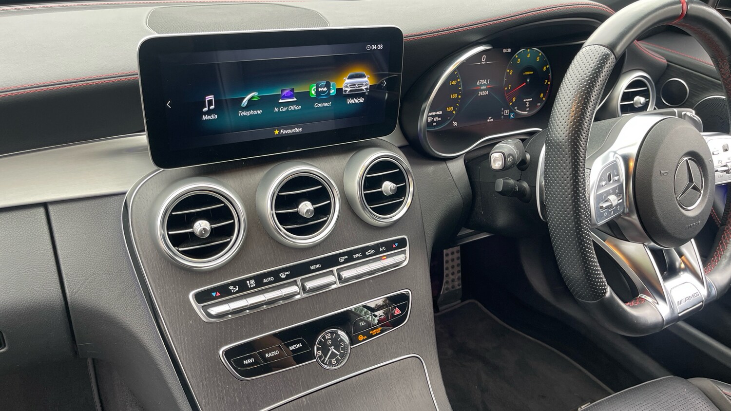 Used Mercedes-Benz C Class 2022 for sale - 76181273: Photo 9