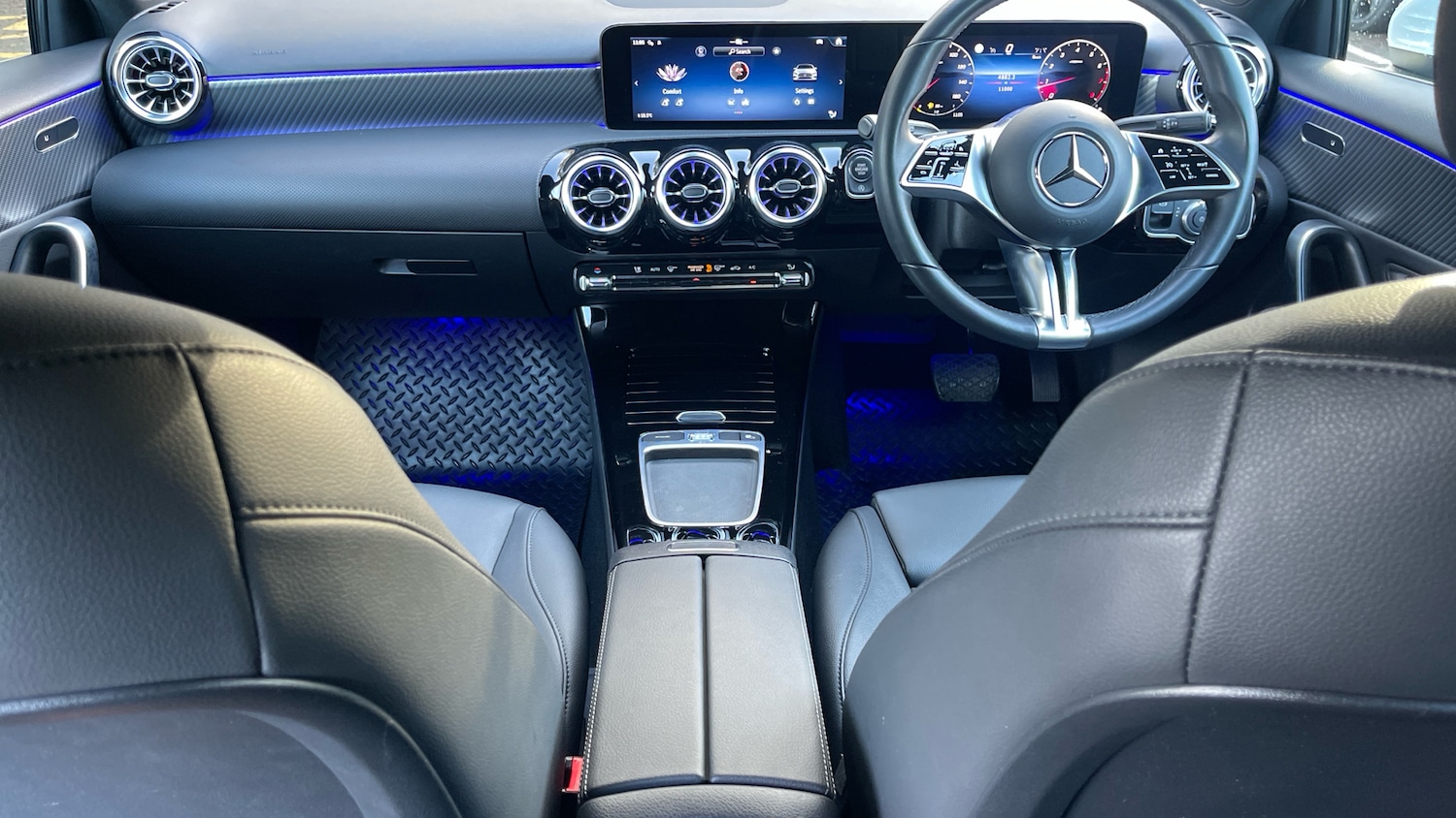 Used Mercedes-Benz A-Class 2023 for sale - 76792913: Photo 10