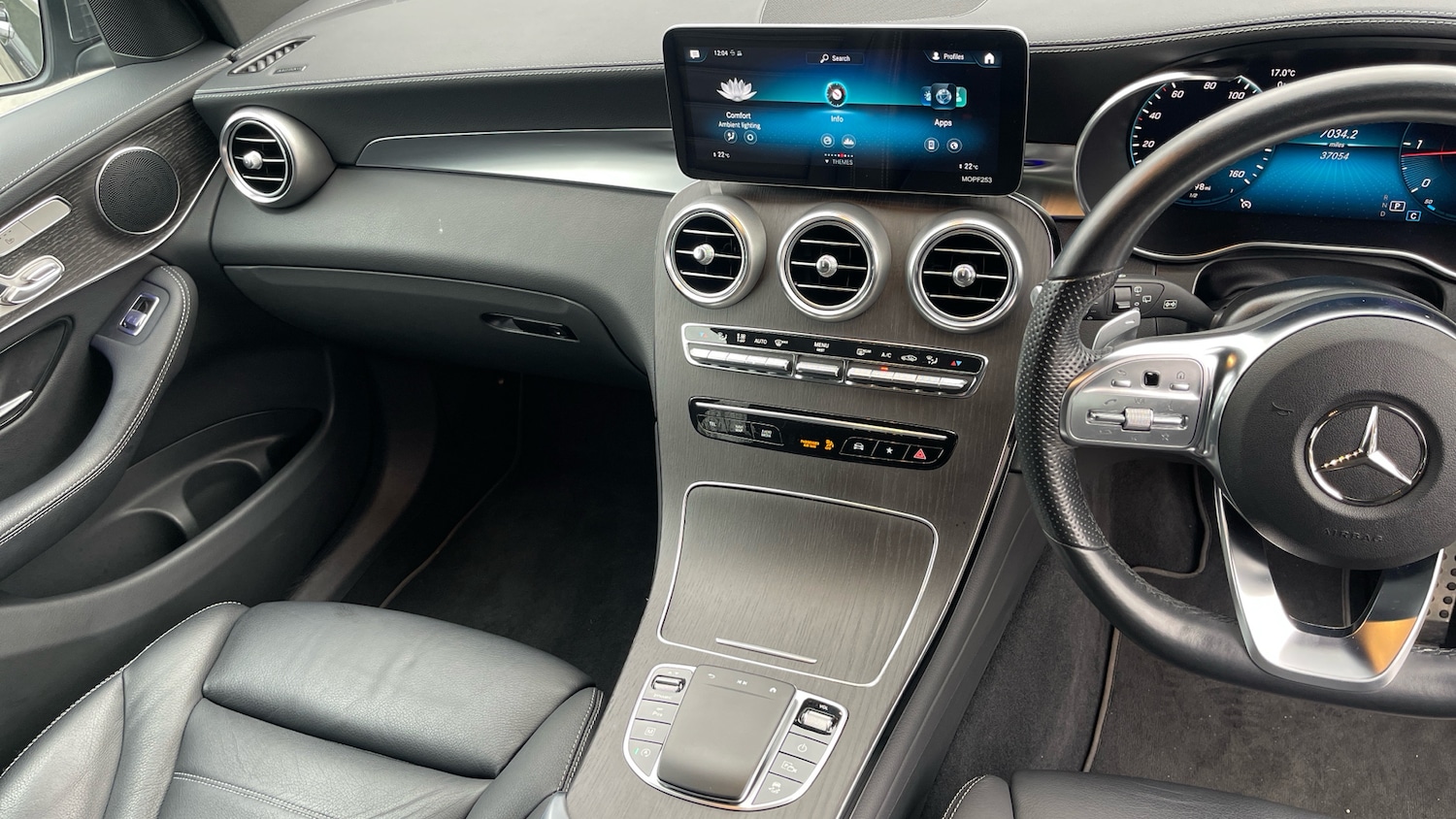 Used Mercedes-Benz GLC 2022 for sale - 76542773: Photo 14