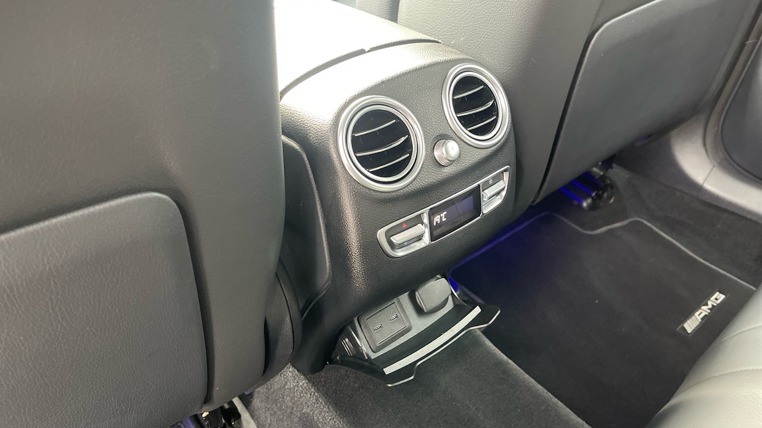 Used Mercedes-Benz GLC 2022 for sale - 76542773: Photo 30