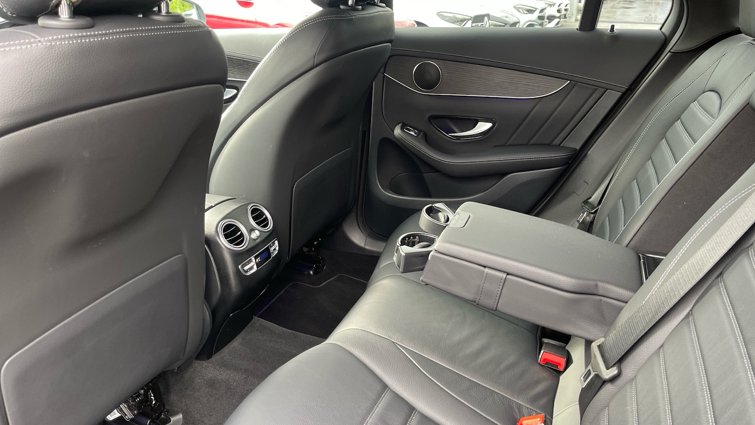 Used Mercedes-Benz GLC 2022 for sale - 76542773: Photo 31