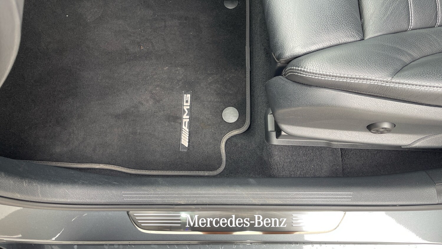 Used Mercedes-Benz GLC 2022 for sale - 76542773: Photo 32