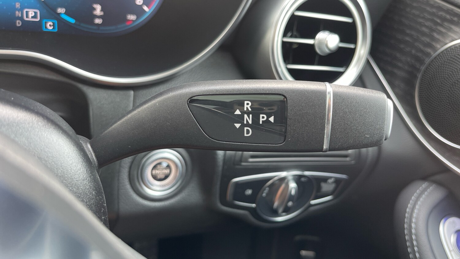 Used Mercedes-Benz GLC 2022 for sale - 76542773: Photo 40