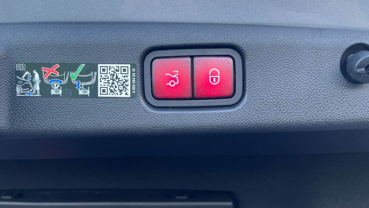 Used Mercedes-Benz E Class 2024 for sale - 76806995: Photo 28