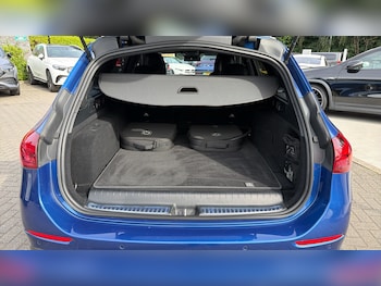 Used Mercedes-Benz C Class 2024 for sale - 78925745: Photo