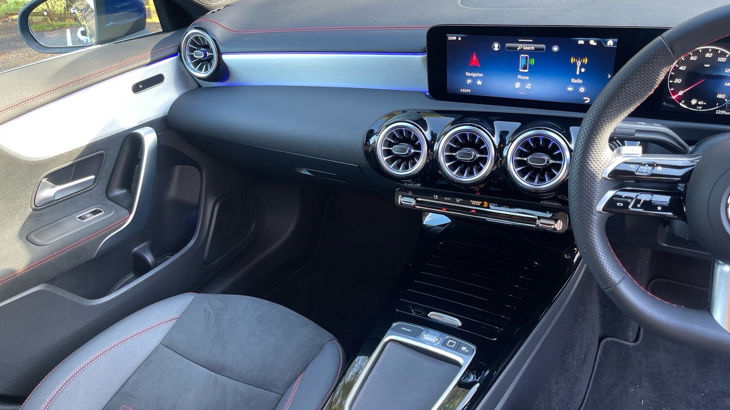 Used Mercedes-Benz CLA 2025 for sale - 77489856: Photo 14