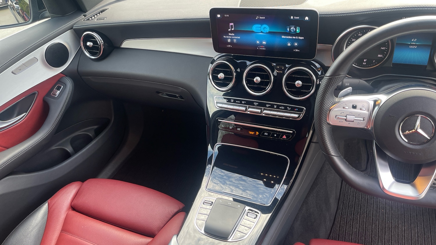 Used Mercedes-Benz GLC 2022 for sale - 76402303: Photo 14