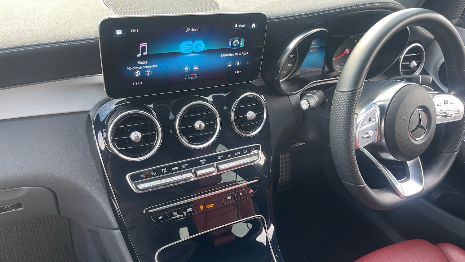 Used Mercedes-Benz GLC 2022 for sale - 76402303: Photo 9