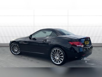 Used Mercedes-Benz SLC 2018 for sale - 76541309: Photo