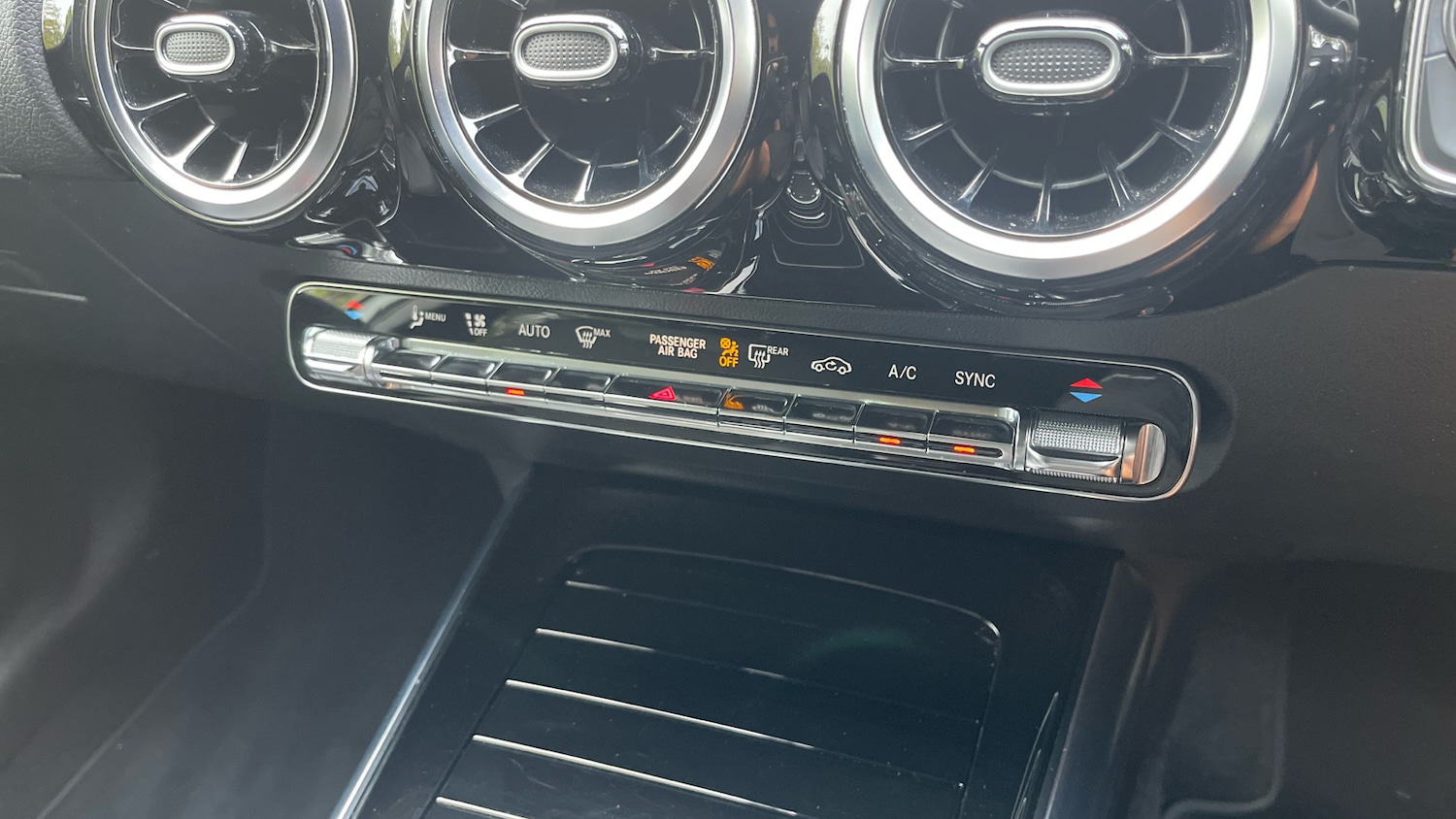 Used Mercedes-Benz GLA 2020 for sale - 76924210: Photo 39