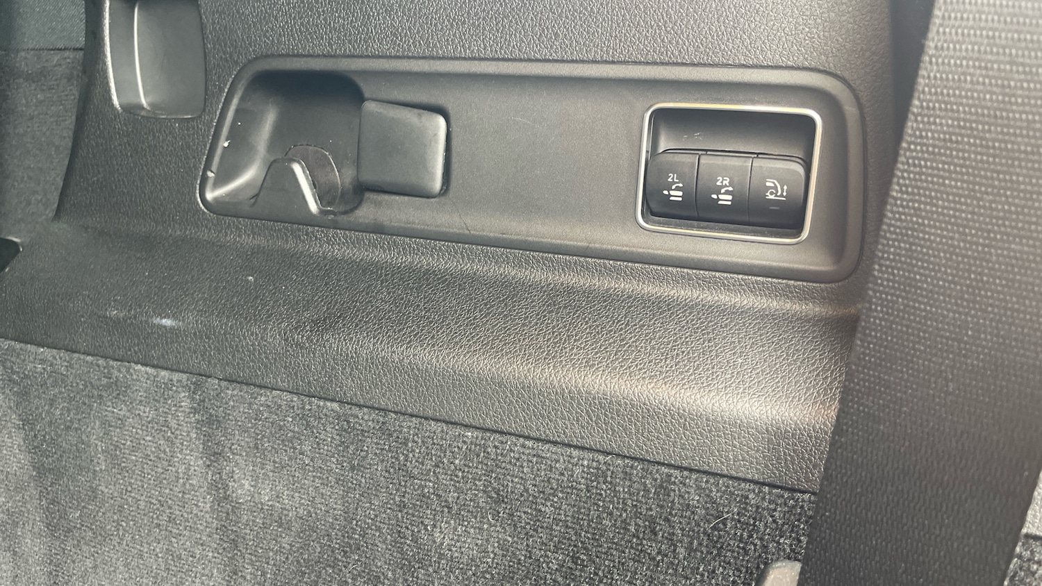 Used Mercedes-Benz GLE 2020 for sale - 77168471: Photo 28