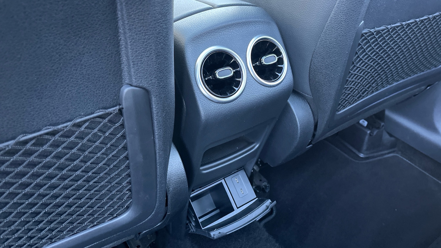 Used Mercedes-Benz GLB 2023 for sale - 77125655: Photo 30