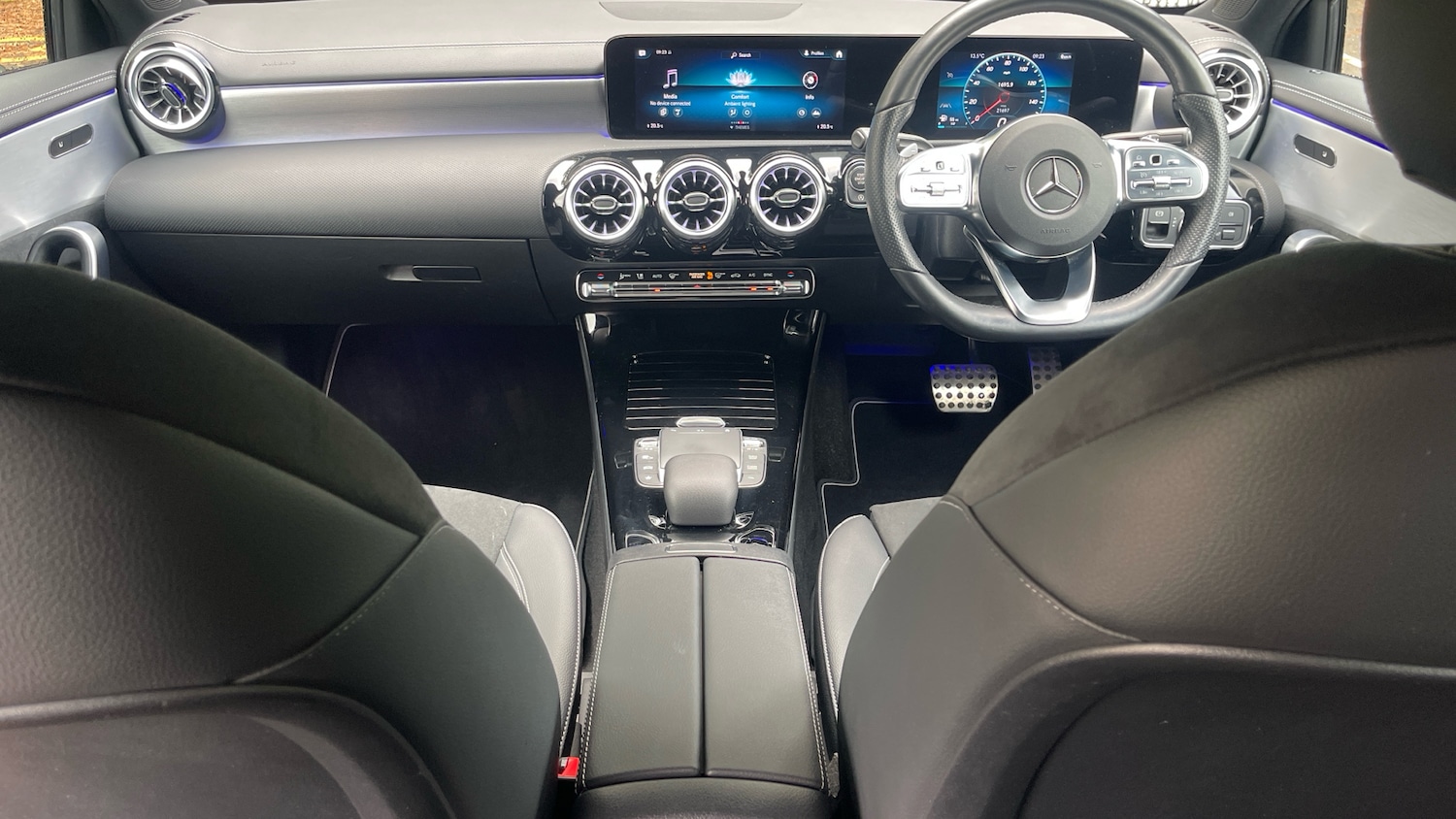Used Mercedes-Benz A-Class 2022 for sale - 76382565: Photo 10