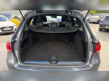 Used Mercedes-Benz GLC 2021 for sale - 78581141: Photo