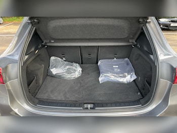 Used Mercedes-Benz EQA 2024 for sale - 76114214: Photo 4