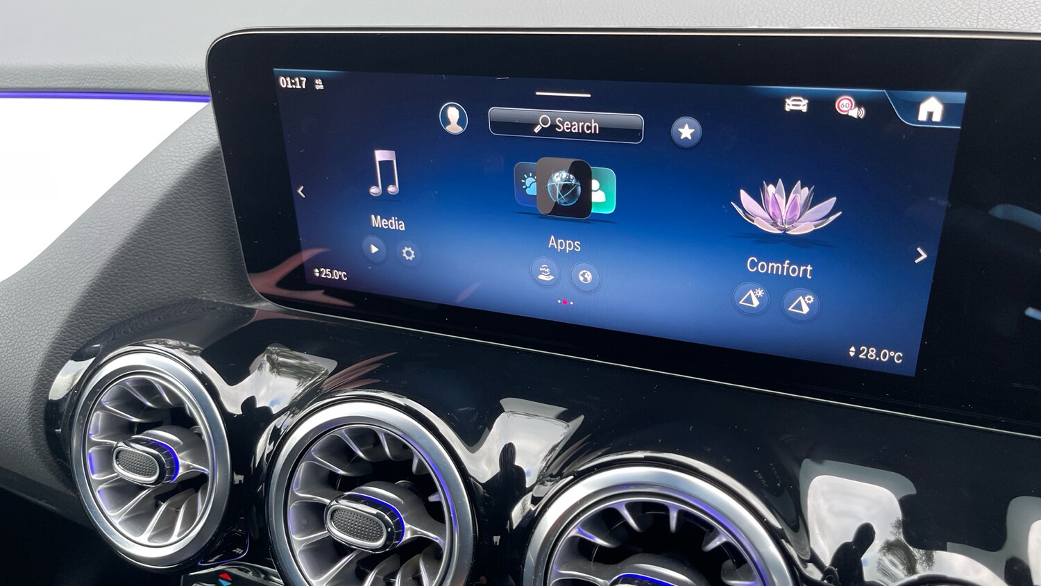 Used Mercedes-Benz GLA 2024 for sale - 77501183: Photo 12