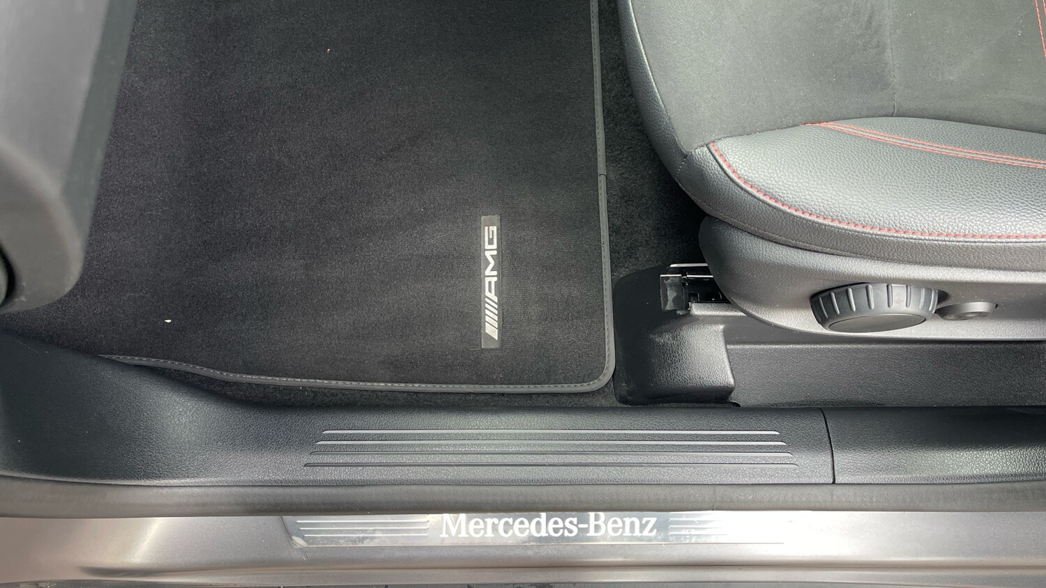 Used Mercedes-Benz GLA 2024 for sale - 77501183: Photo 32