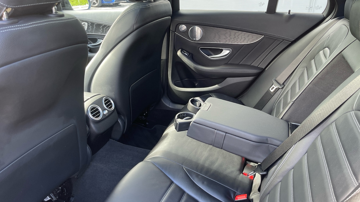 Used Mercedes-Benz C Class 2020 for sale - 76391606: Photo 30