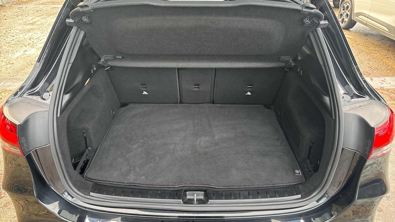 Used Mercedes-Benz GLA 2021 for sale - 77254078: Photo 4