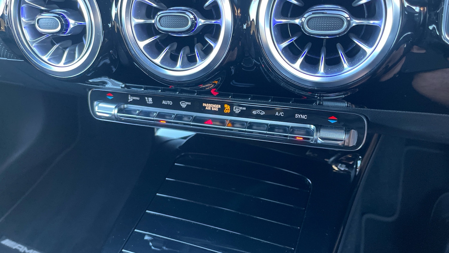 Used Mercedes-Benz CLA 2023 for sale - 77198783: Photo 39