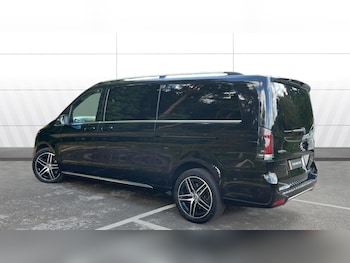 Used Mercedes-Benz V-Class 2025 for sale - 75935209: Photo