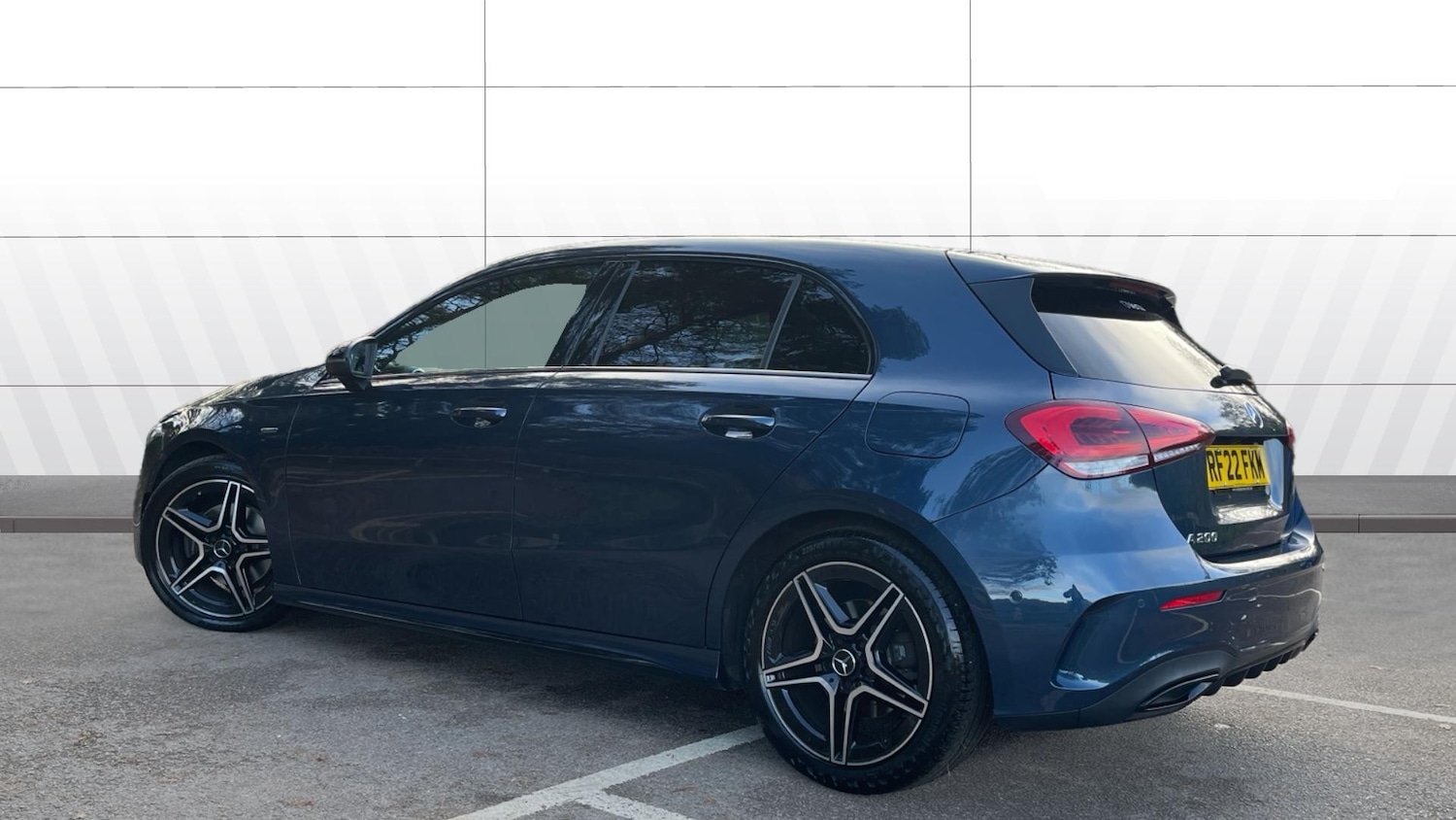 Used Mercedes-Benz A-Class 2022 for sale - 76649517: Photo 2