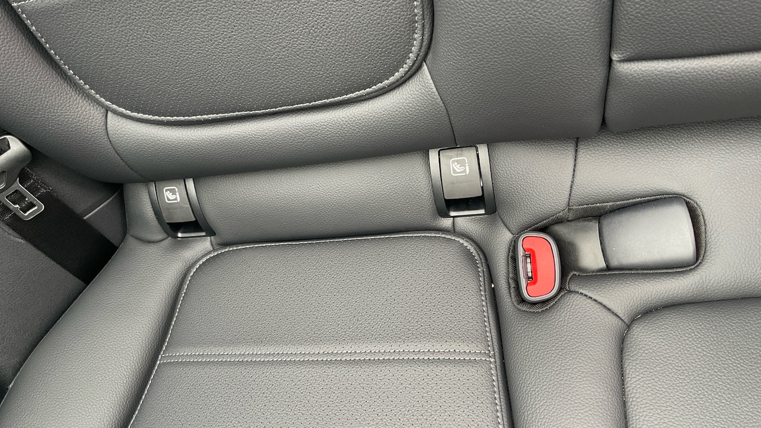 Used Mercedes-Benz GLC 2025 for sale - 77932543: Photo 17