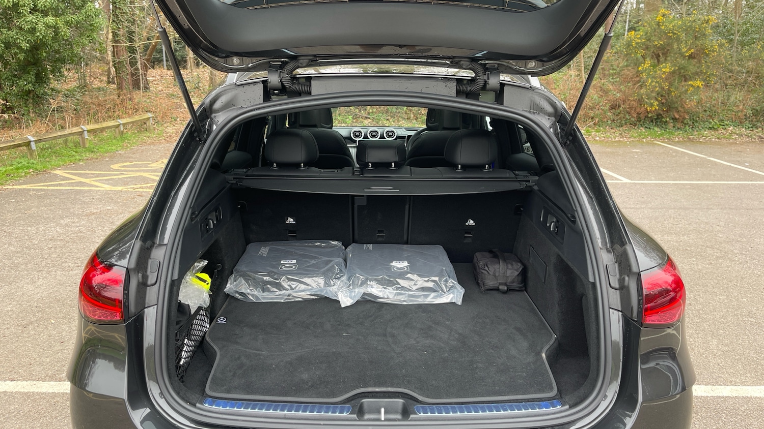 Used Mercedes-Benz GLC 2025 for sale - 77932543: Photo 4