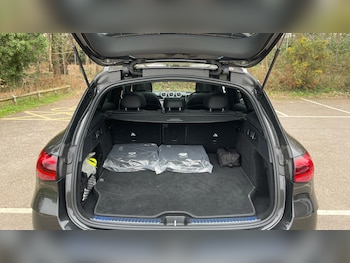 Used Mercedes-Benz GLC 2025 for sale - 77932543: Photo