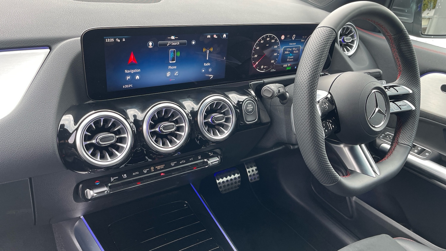 Used Mercedes-Benz GLA 2025 for sale - 77129423: Photo 9