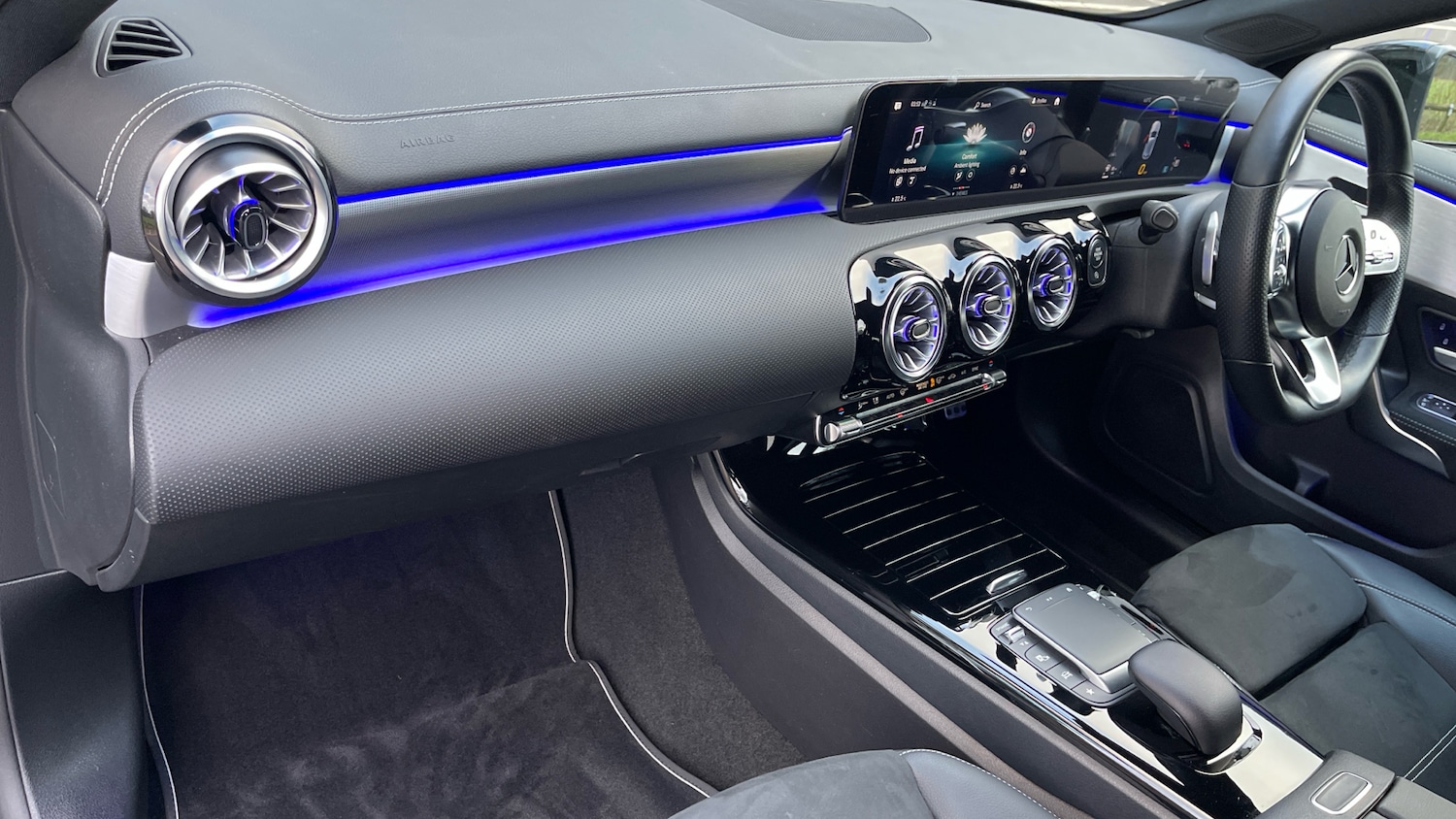 Used Mercedes-Benz A-Class 2022 for sale - 77545694: Photo 32