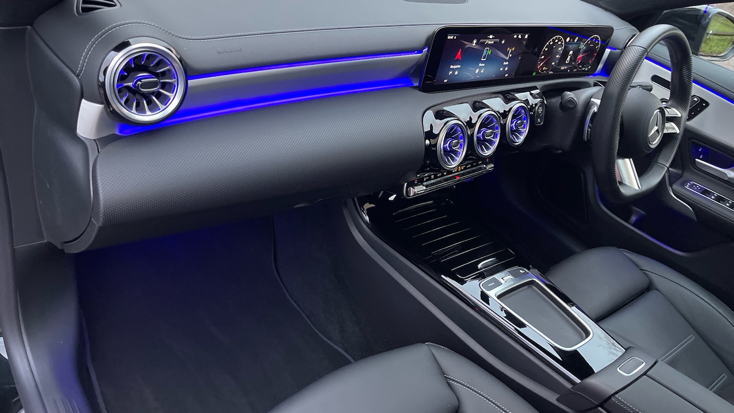 Used Mercedes-Benz CLA 2024 for sale - 76904842: Photo 31