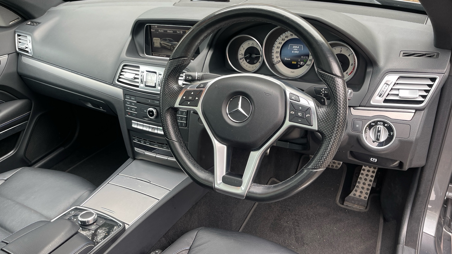 Used Mercedes-Benz E Class 2016 for sale - 76557293: Photo 11