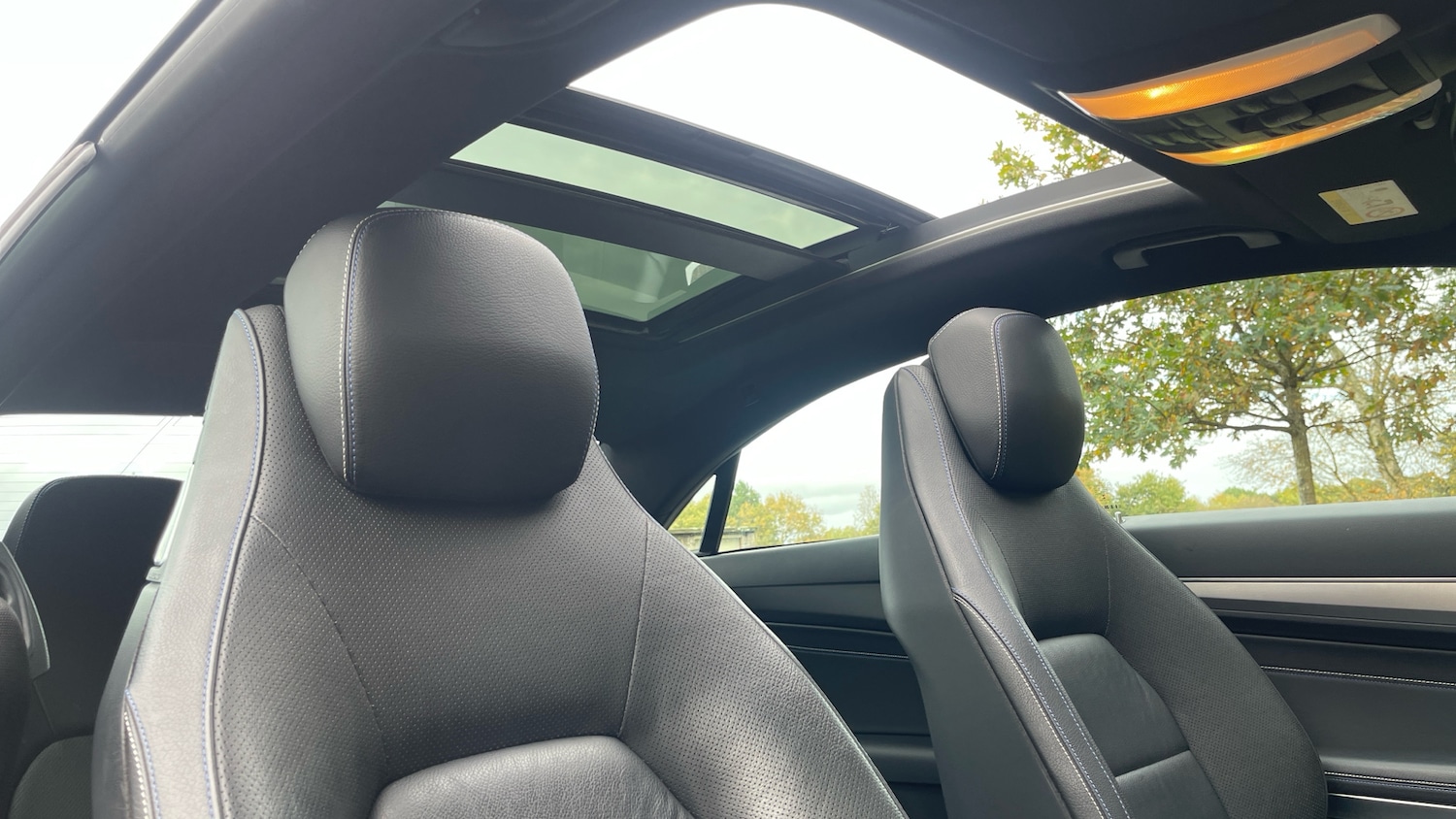 Used Mercedes-Benz E Class 2016 for sale - 76557293: Photo 32