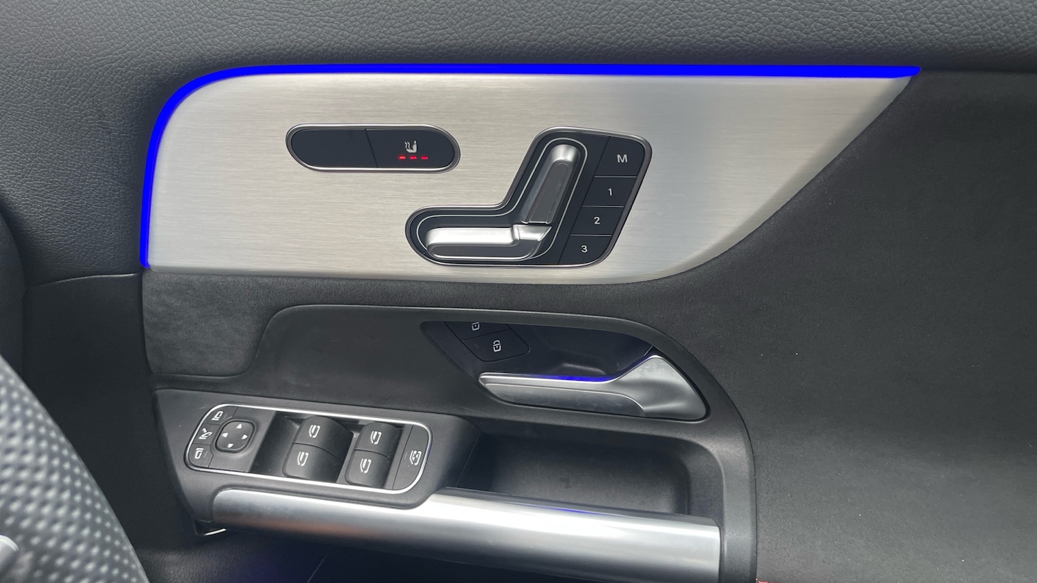 Used Mercedes-Benz EQA 2025 for sale - 77337504: Photo 36