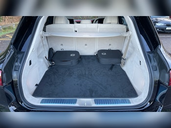 Used Mercedes-Benz EQS 2024 for sale - 76948192: Photo