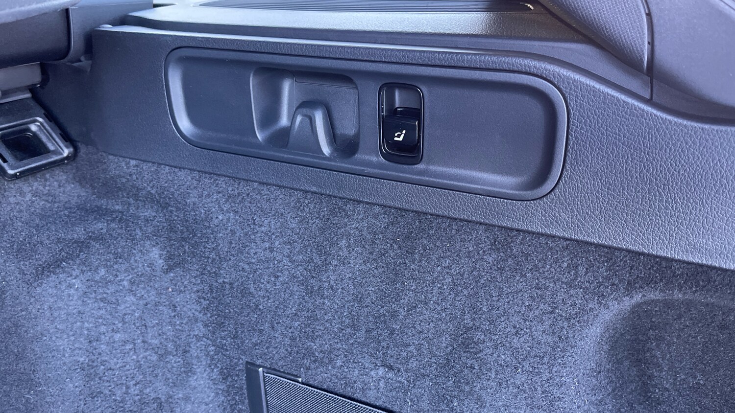 Used Mercedes-Benz C Class 2023 for sale - 77567585: Photo 28