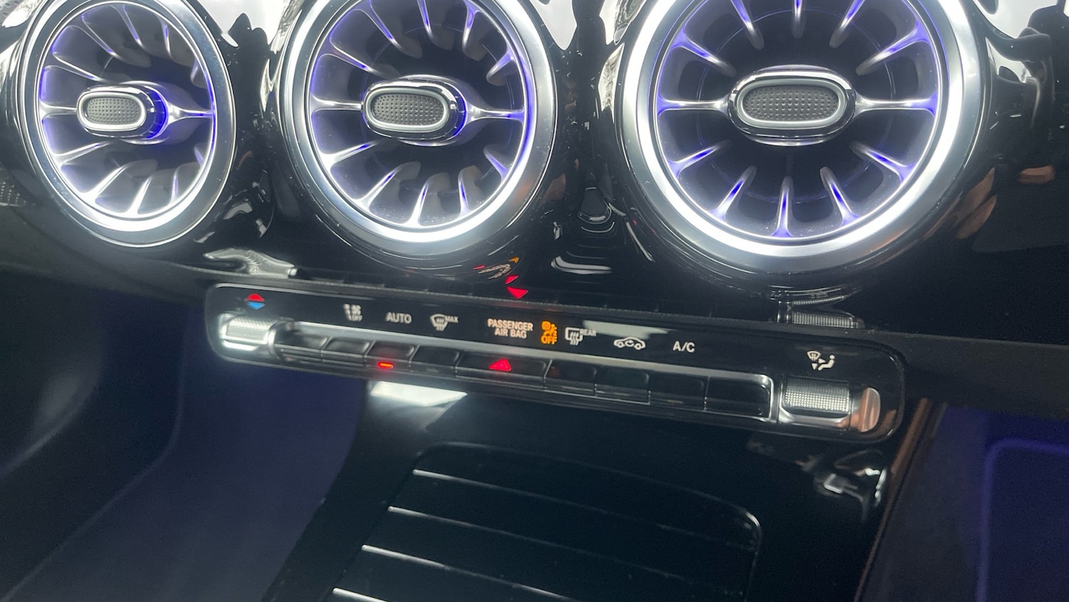 Used Mercedes-Benz A-Class 2024 for sale - 77225674: Photo 38