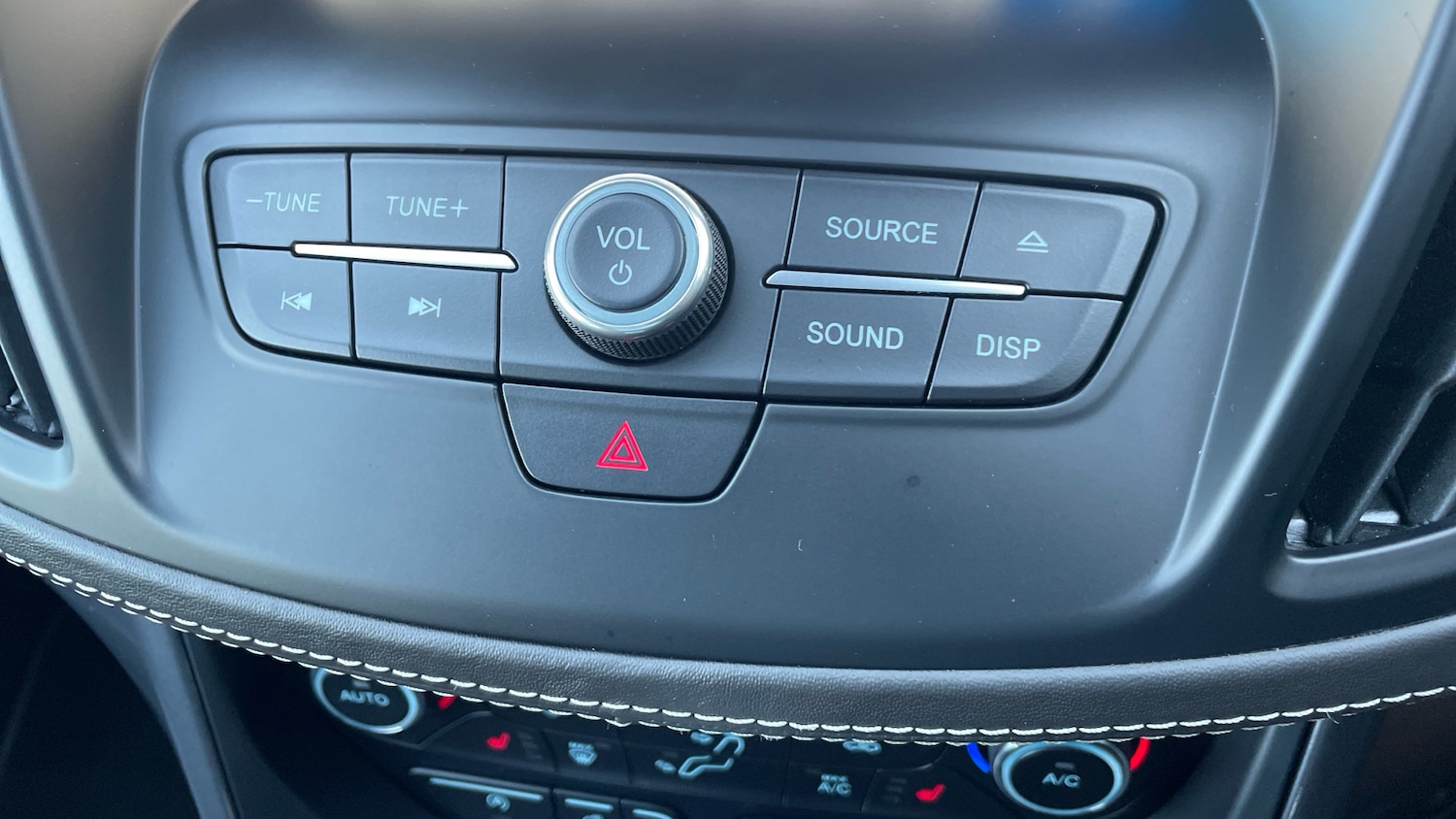 Used Ford Kuga 2018 for sale - 76449539: Photo 40