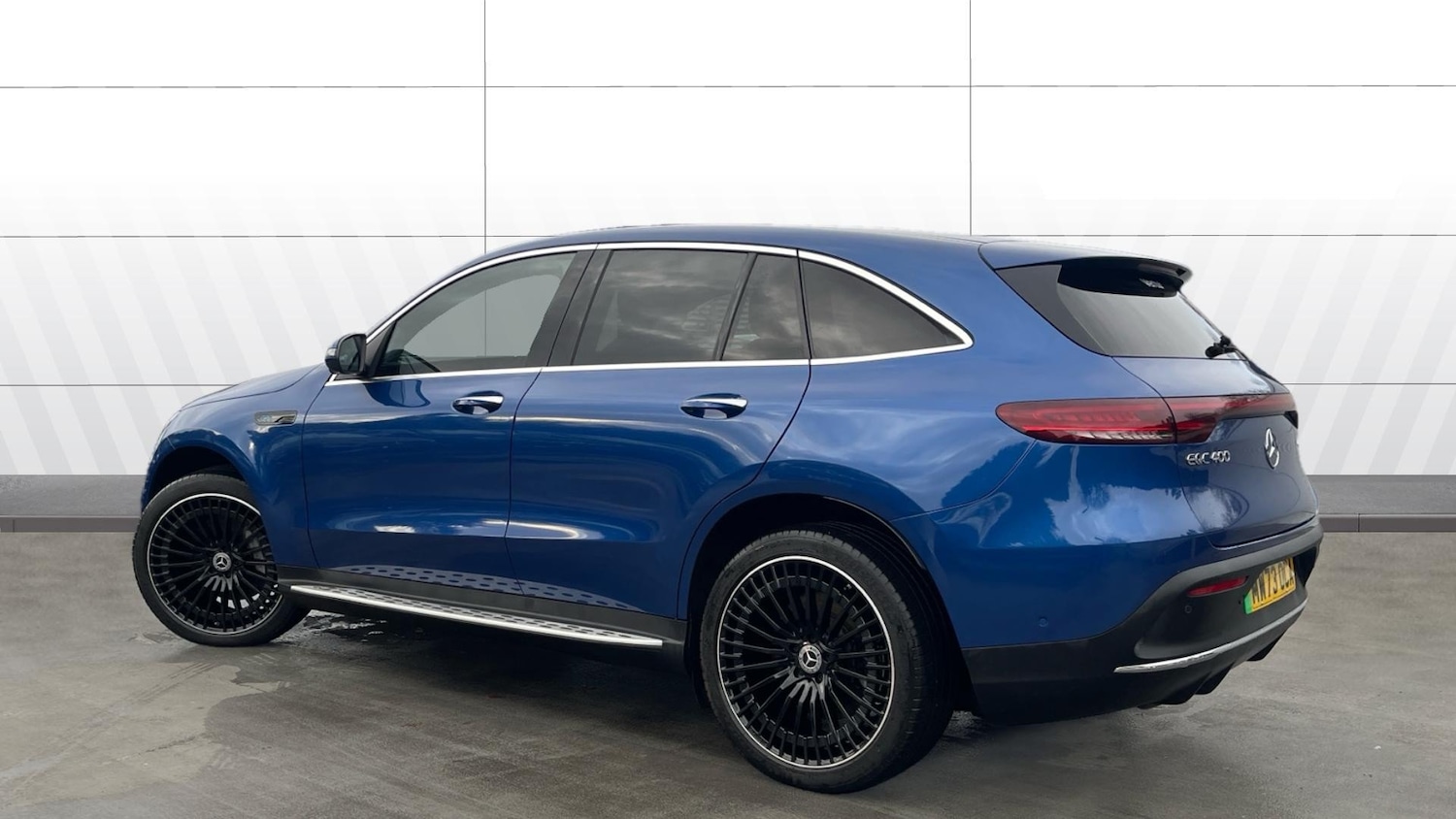 Used Mercedes-Benz EQC 2023 for sale - 76845208: Photo 2