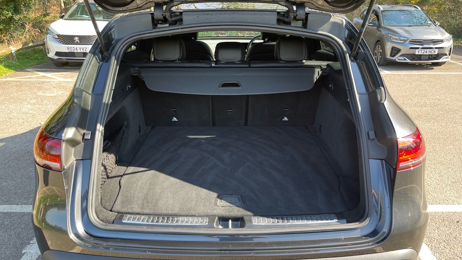 Used Mercedes-Benz EQC 2021 for sale - 77984783: Photo 4