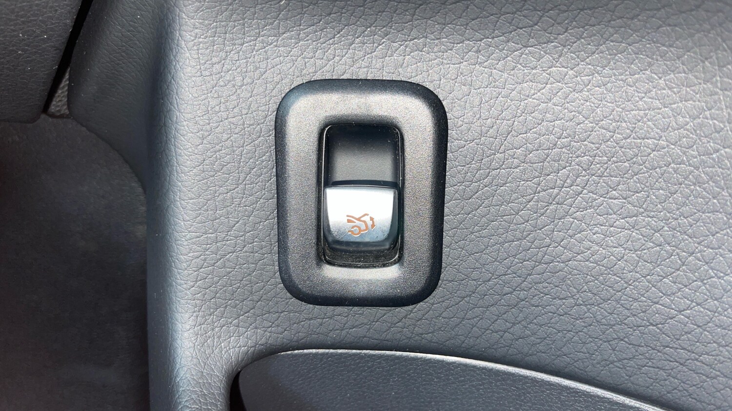 Used Mercedes-Benz GLC 2021 for sale - 77759121: Photo 37