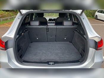 Used Mercedes-Benz GLA 2021 for sale - 75924736: Photo