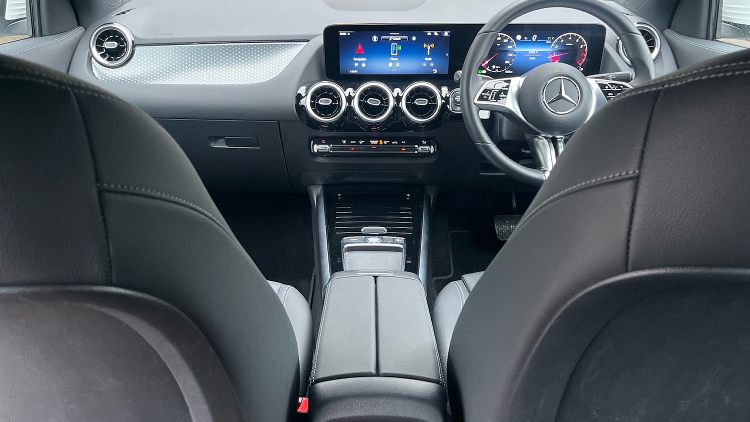 Used Mercedes-Benz GLA 2025 for sale - 77357181: Photo 10